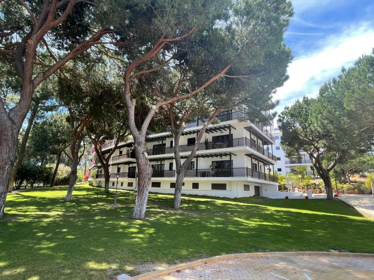 Falesia Beach Apartment Албуфейра Екстериор снимка